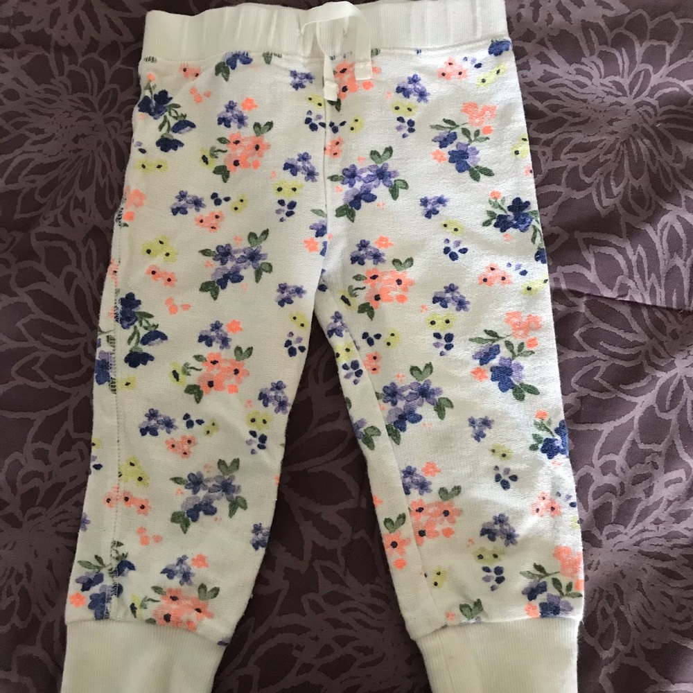 24M White Floral Leggings
